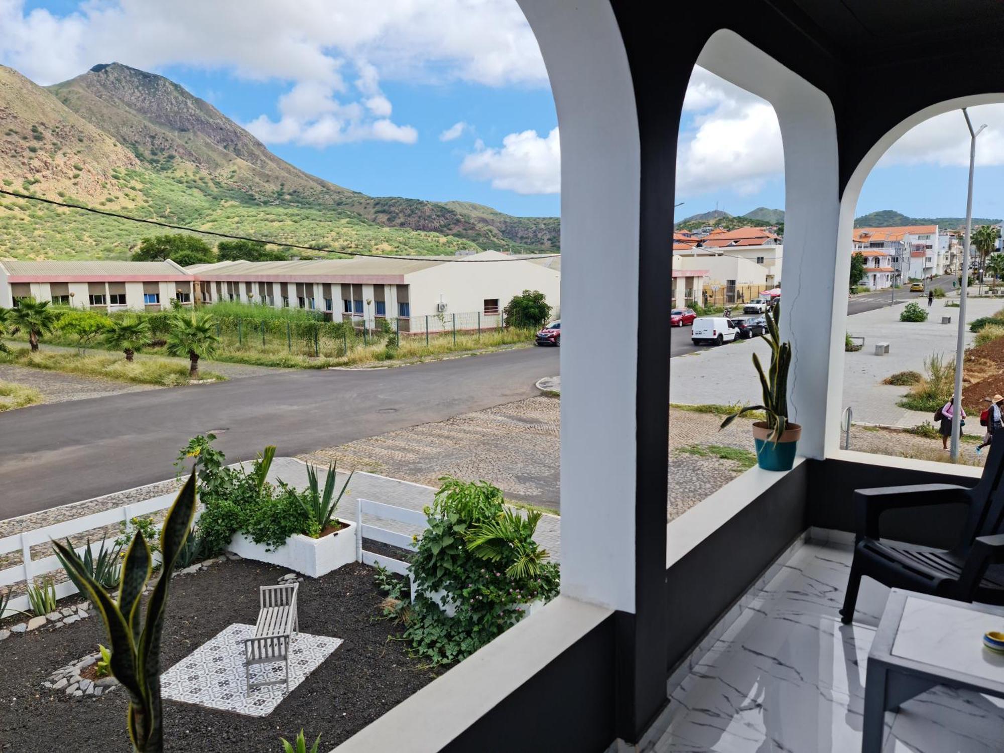 Deluxe B&B "Casa Alegria", Tarrafal 塔拉法尔 客房 照片