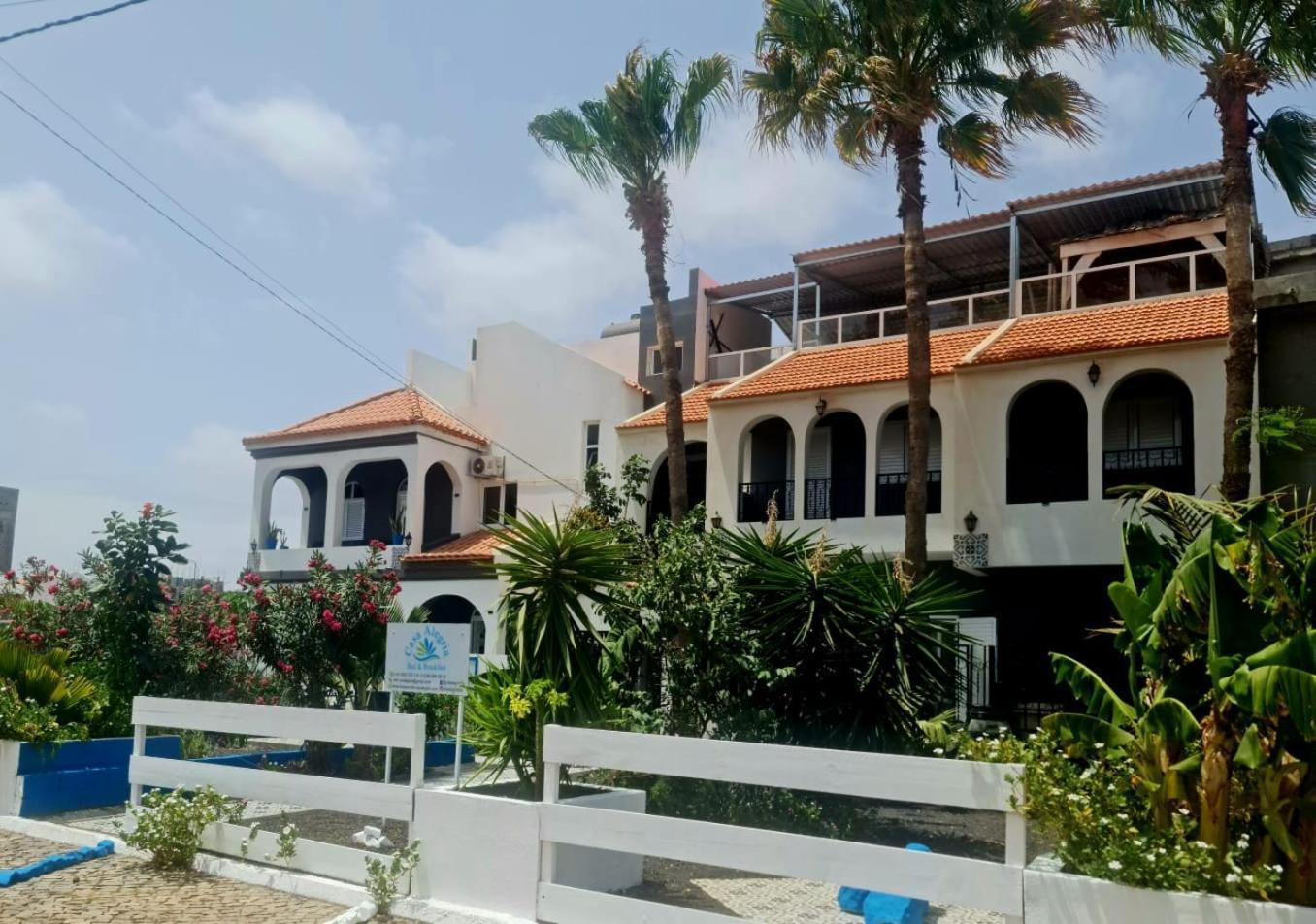 Deluxe B&B "Casa Alegria", Tarrafal 塔拉法尔 客房 照片